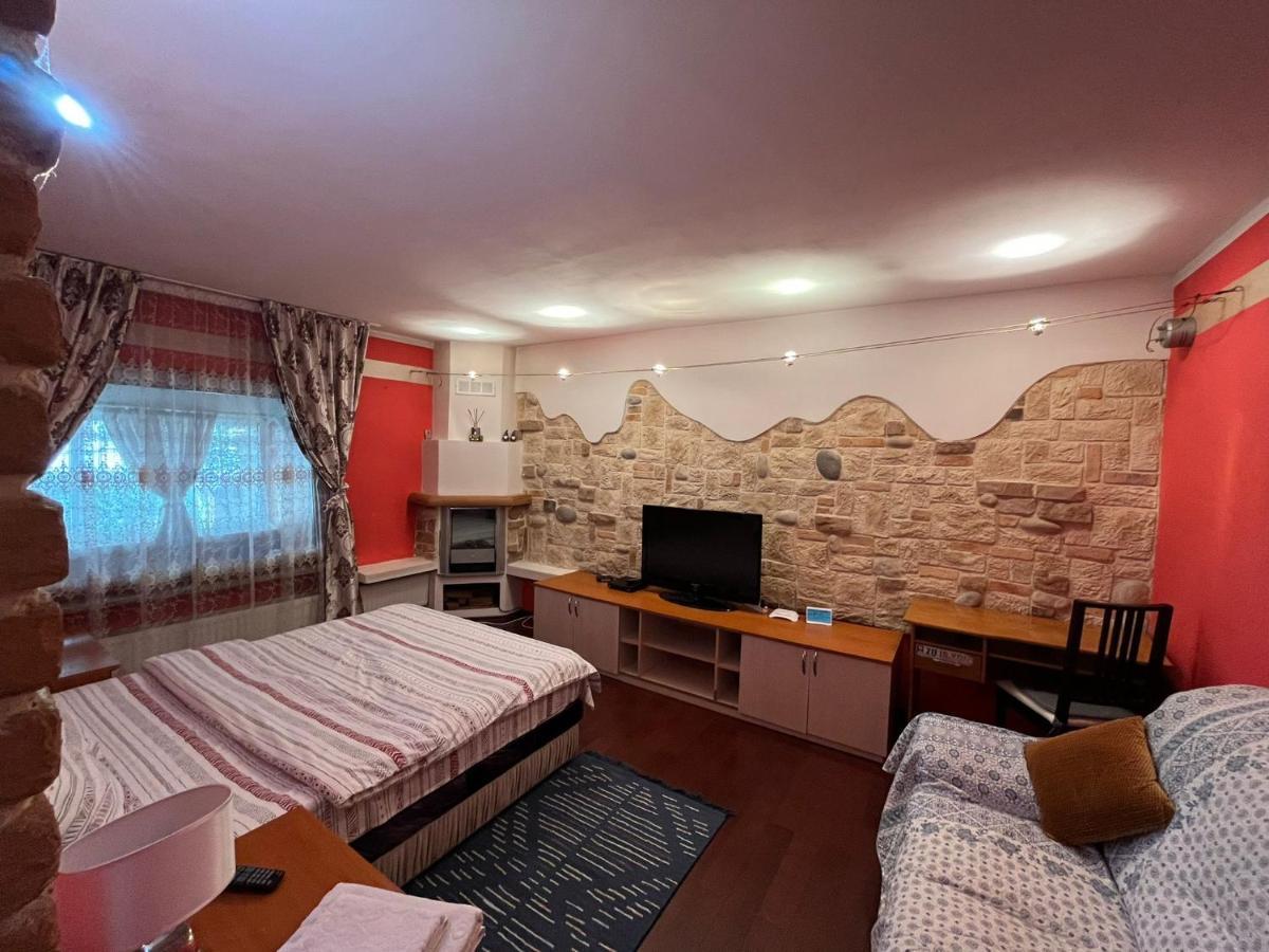Apartament Central Târgu Neamţ Exterior foto